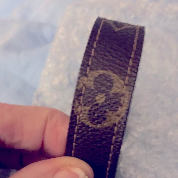 Louis Vuitton Bracelet - Picture 3 of 5